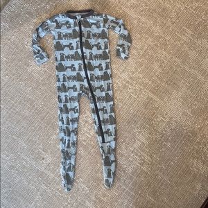 KicKee Pants onesie 12-18 months